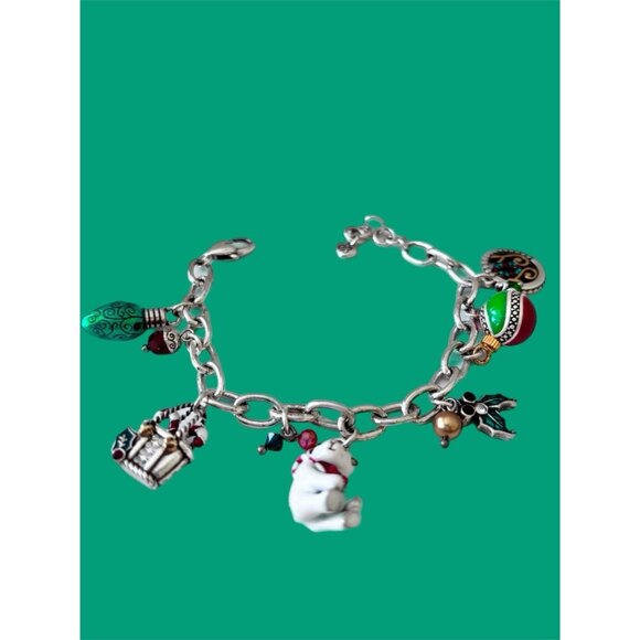 Brighton Bracelet Christmas Is Coming Charm Bracelet NWOT - Picture 1 of 6